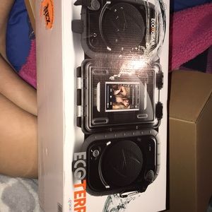 water proof boom box